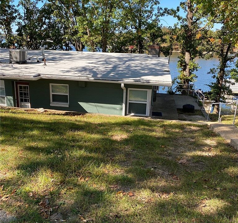 2nd image of 1239 Jeffries Rd