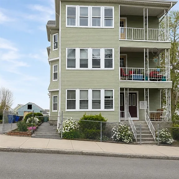 1026 Rock St #3 — Photo 2