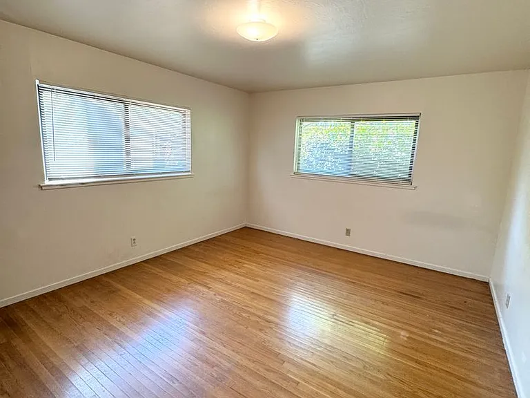 5219 Huston Ct — Photo 18
