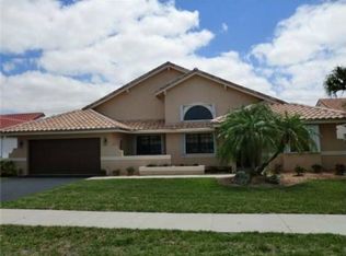 3520 Southern Orchard Rd E, Davie, FL 33328