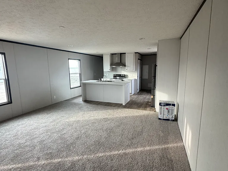 22724 City Lake Rd #22724 — Photo 4