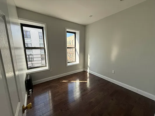 Rented by Premier One Realty LLC | media 5