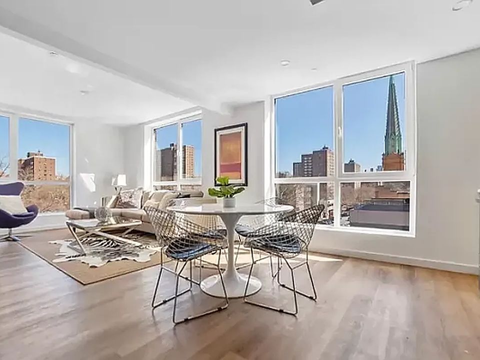 1st image of 814 Amsterdam Ave Floor 8