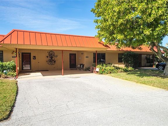3rd image of 9405 Catalina Dr