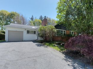 10 Herbert Rd, Worcester, MA 01602