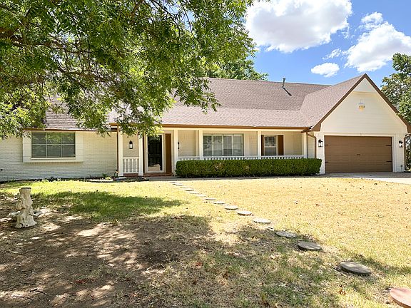 2nd image of 7518 NW Stonegate Dr