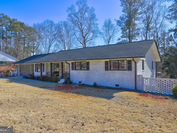 303 Charles Ave, Thomaston, GA 30286