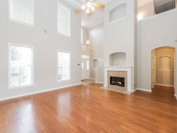 5th image of 9238 Chastain Pl