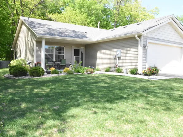 28462 Lamar Ave, Chisago City, MN 55013