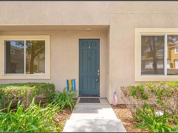5th image of 27438 Larabee Ct