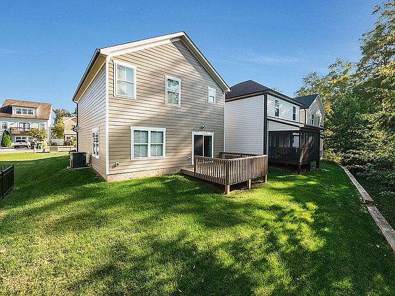 4th image of 919 Geswein Ct