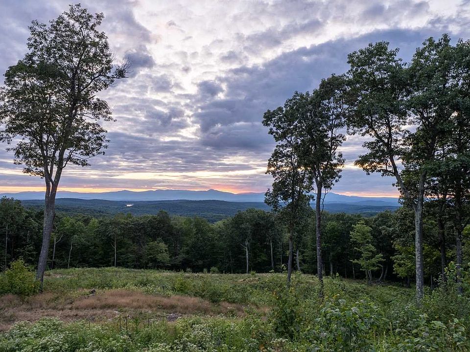 2nd image of East Klein Rd