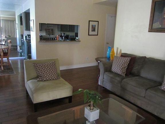 4th image of 1493 Vineyard Ct