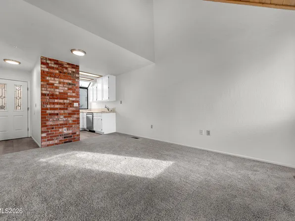 2561 Garfield Dr, Sparks, NV 89431