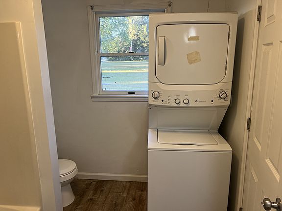5th image of 604 N Stewart St #C