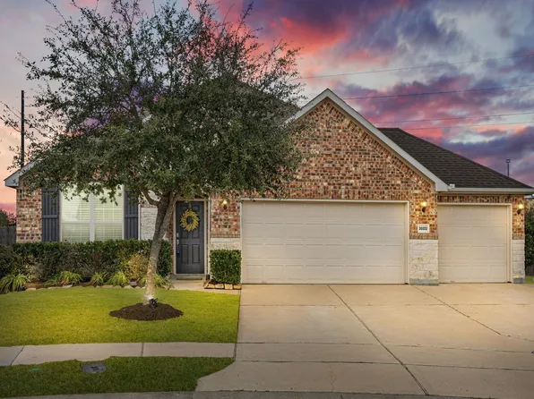 30222 Green Meadows Ln, Brookshire, TX 77423