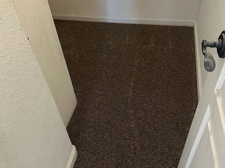 1741 E Alcala Dr — Photo 23