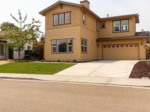 3rd image of 4141 Maison Ln #1