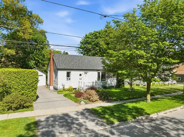 29 Bramley St S, Pt Hope, ON L1A 3J9
