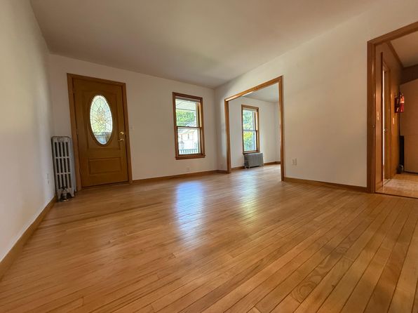 352-354 W Main St, North Adams, MA