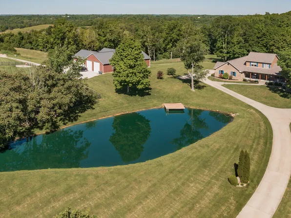 800 Brandywine Ct, Alexandria, KY 41001