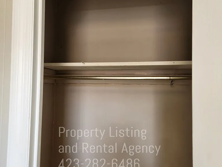 322 Cherokee Village Dr — Photo 16