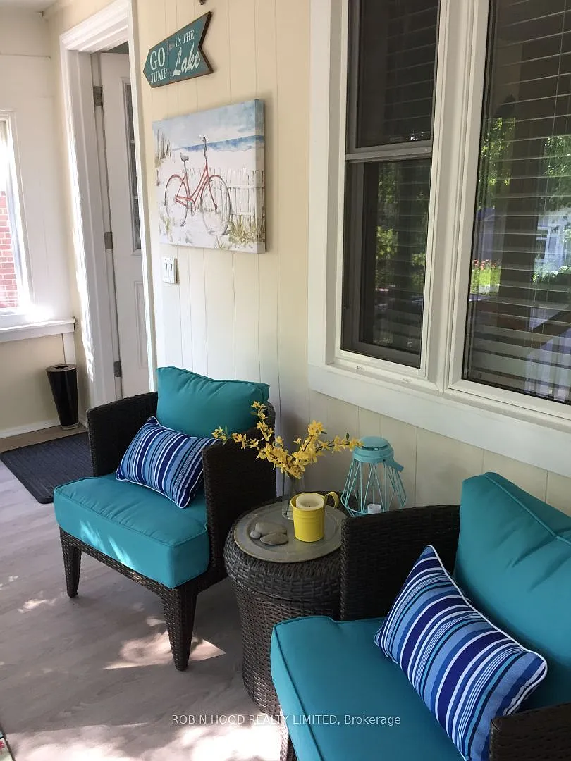 4 bed, $5,500 — Photo 2