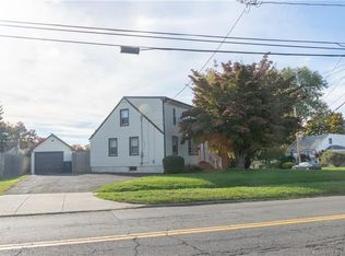 170 Meadowside Rd, Milford, CT 06460