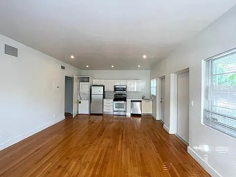 850 Meridian Ave #16 — Photo 3