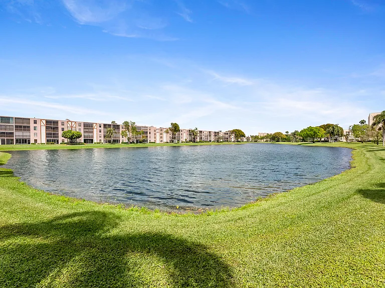 14500 Stirling Way #403 — Photo 30