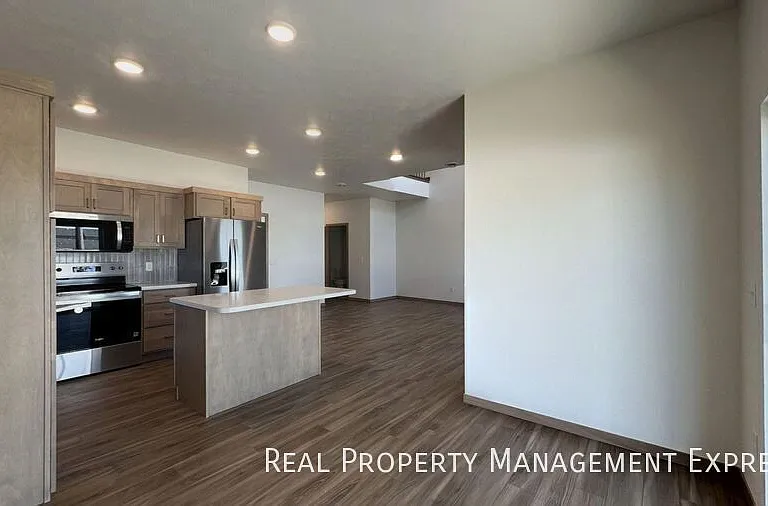 9000 W Jerald Pl — Photo 22