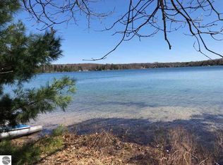 5246 Circle Dr, Traverse City, MI 49696