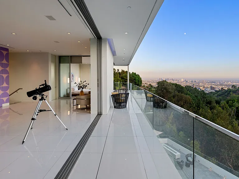 7080 W Mulholland Dr — Photo 41