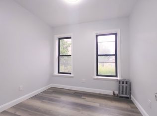 4213 23rd Ave APT 1, Astoria, NY 11105