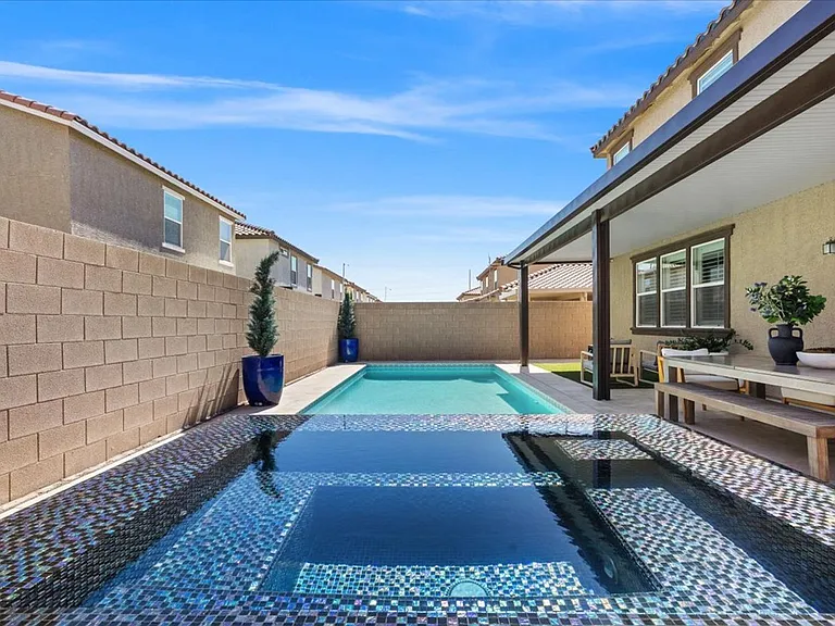 7014 Solano Canyon Ave — Photo 29