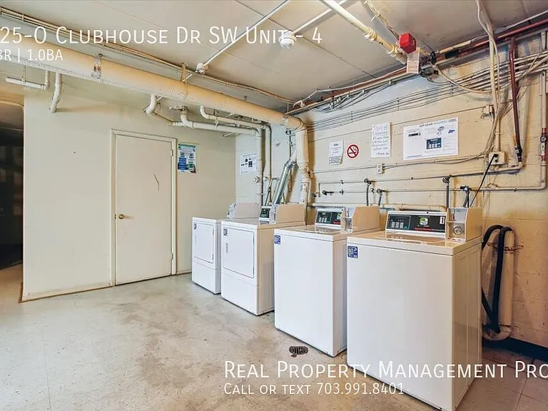 125O Clubhouse Dr SW #4 — Photo 21