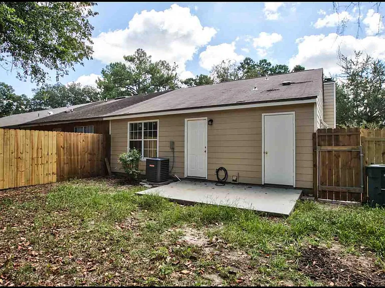2836 Gulfwind Dr N — Photo 11