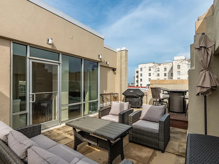 103 W Main St #301 — Photo 20