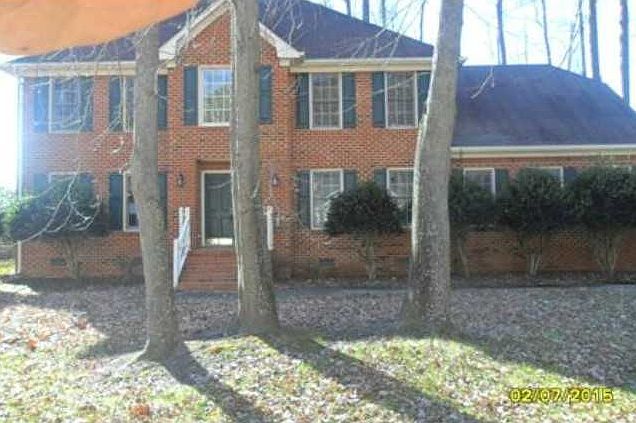 1st image of 1019 Fairway Dr