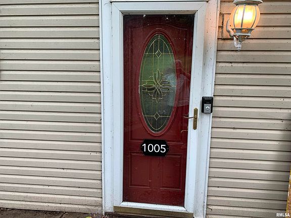 2nd image of 1005 Northwood Dr