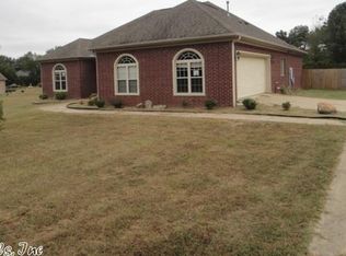 985 Pickthorne Rd, Cabot, AR 72023