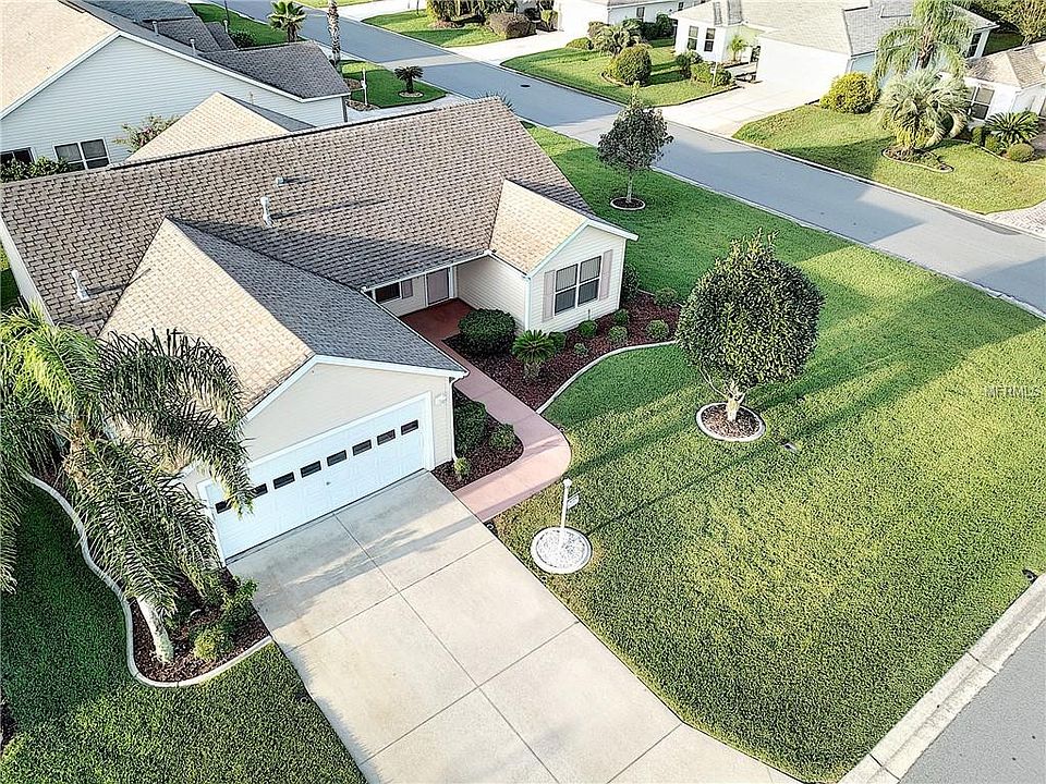 1st image of 2618 Noriega Dr