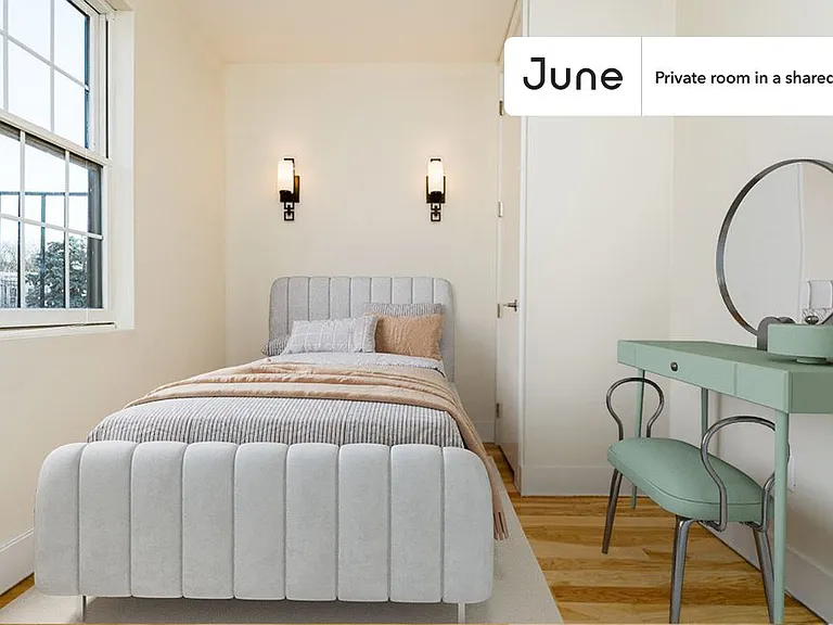21 Carlton Ave #D — Photo 1