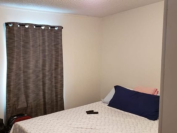 4th image of 1089 Greenskeep Dr