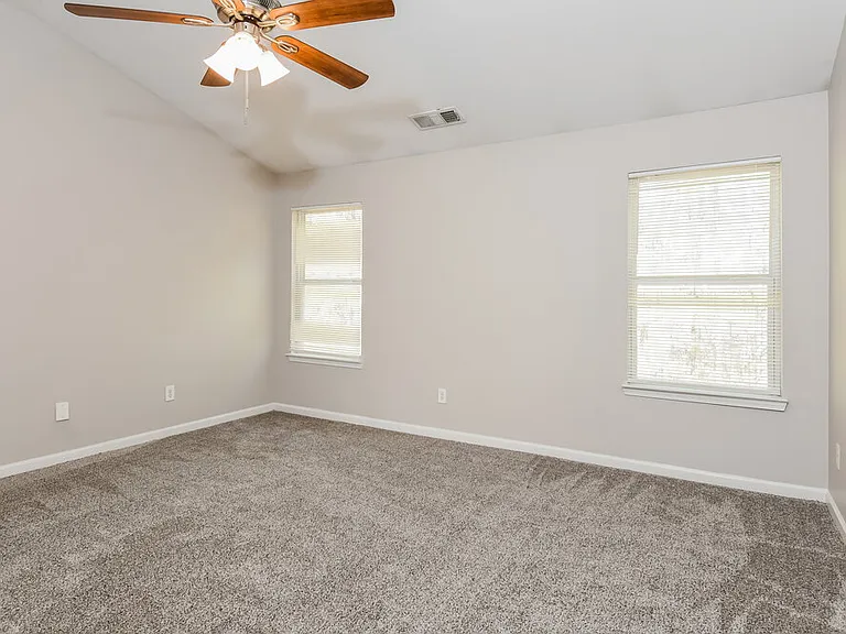 250 Alamosa Path SW — Photo 8