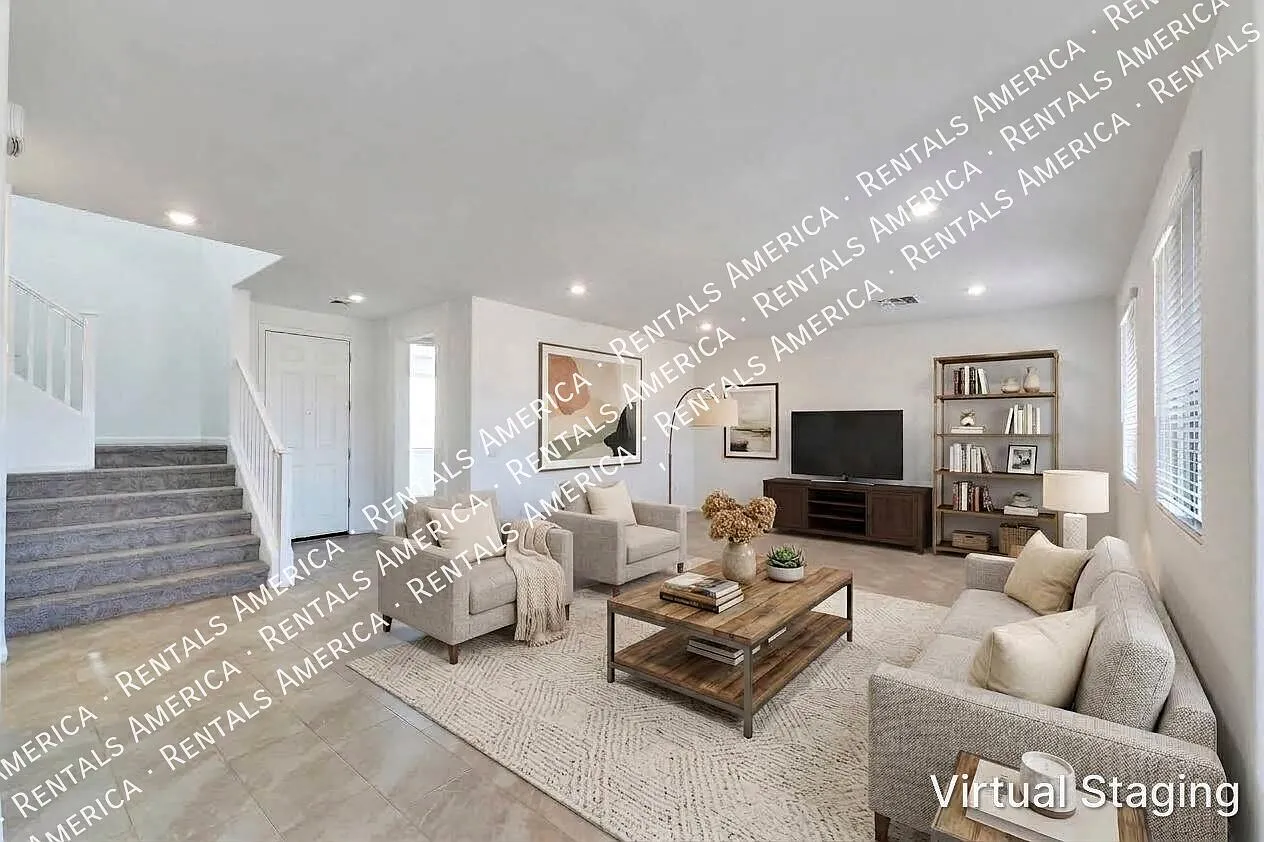 4-Bedroom Home With Loft In Vai — Photo 4