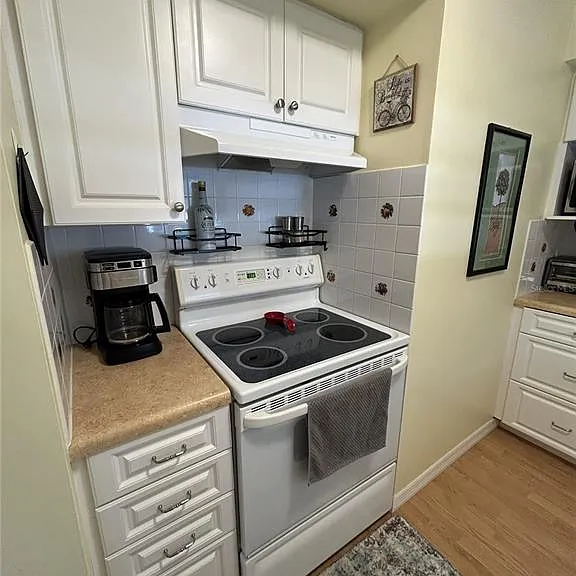 3900 Roxane Blvd #8B — Photo 8