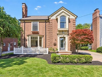 21158 Maplewood Ave, Rocky River, OH, 44116