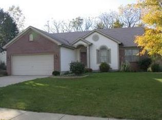 7548 Crossing Pl, Lewis Center, OH 43035