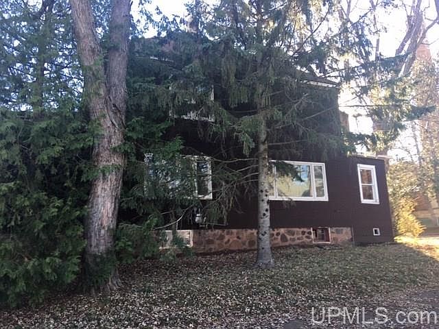 2nd image of 226 Park St #19 & 20